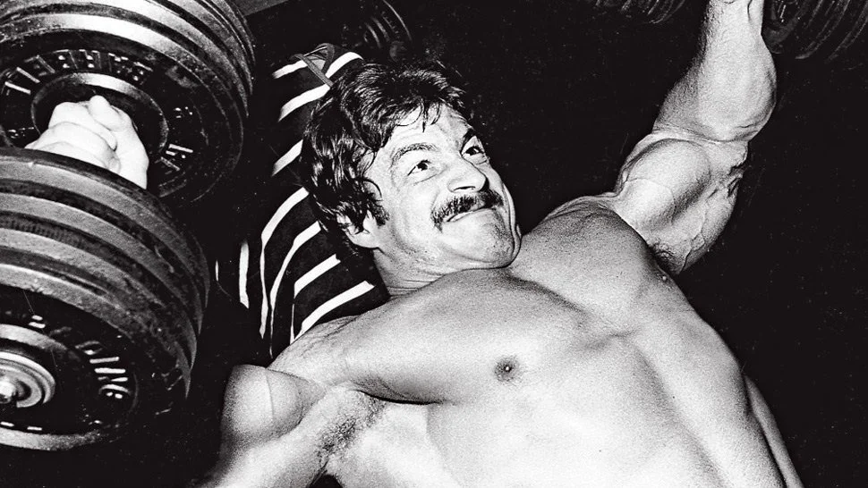 Mike Mentzer’s Style High Intensity Training with the EZMUSCLE Method